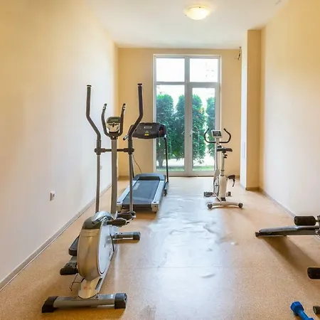 شقة 2nd Floor 1bedroom With Pool View Eq *