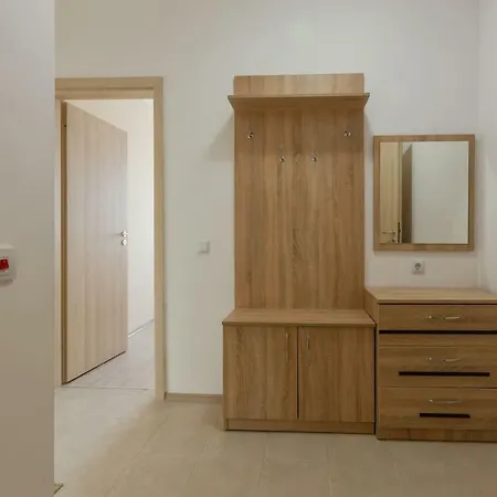 2nd Floor 1bedroom With Pool View Eq ساني بيتش